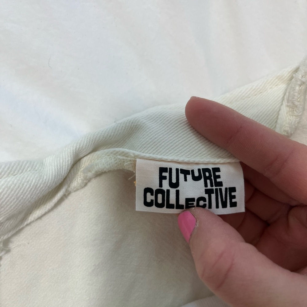 White One-Shoulder Ruffle Dress - Picture 2 of 4